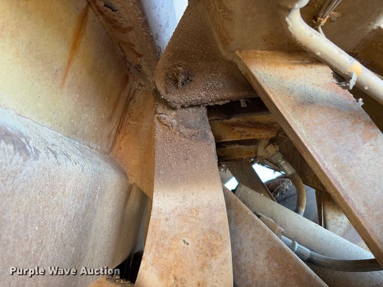 image for item FB3148 1978 Dresser 412 elevating scraper