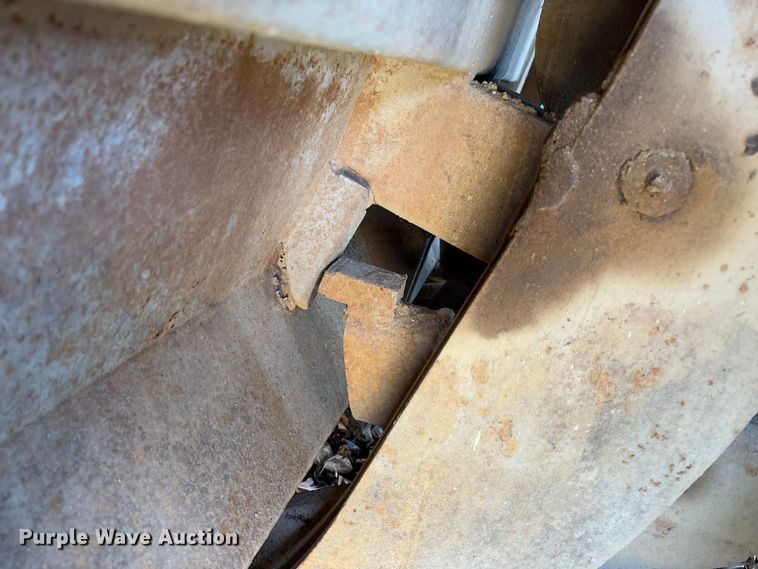 image for item FB3148 1978 Dresser 412 elevating scraper