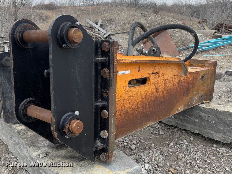 image for item FB3157 Sui BT10000 breaker