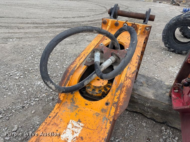 image for item FB3157 Sui BT10000 breaker