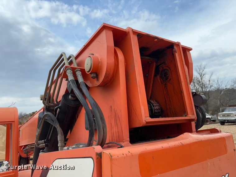 image for item FB3166 2015 JLG Sky Trak 8042 telehandler