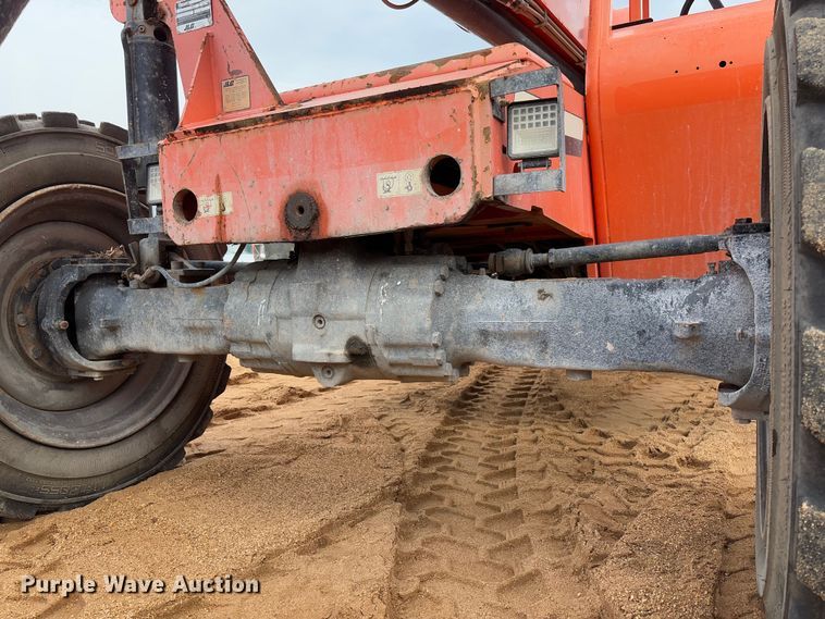 image for item FB3166 2015 JLG Sky Trak 8042 telehandler