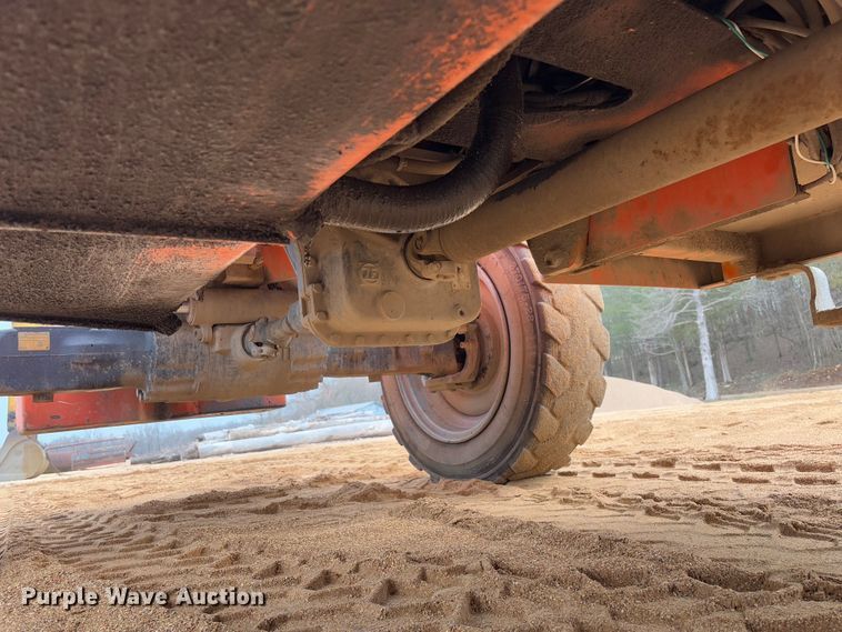image for item FB3166 2015 JLG Sky Trak 8042 telehandler