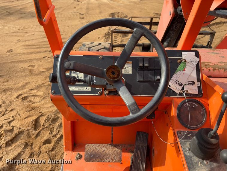 image for item FB3166 2015 JLG Sky Trak 8042 telehandler