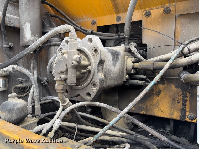 image for item FB3169 2008 Volvo EC210CL excavator