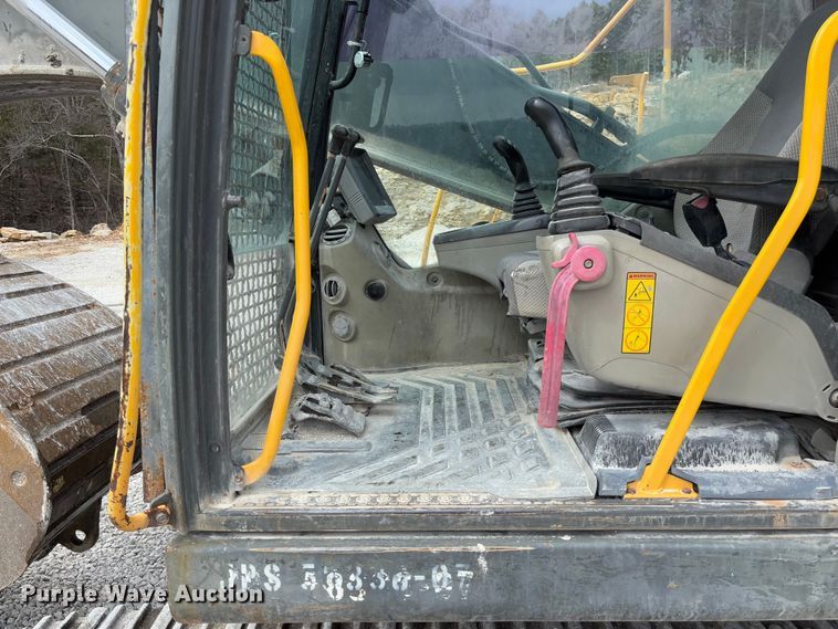 image for item FB3169 2008 Volvo EC210CL excavator