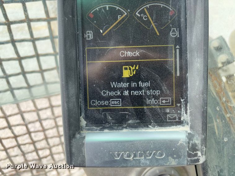 image for item FB3169 2008 Volvo EC210CL excavator