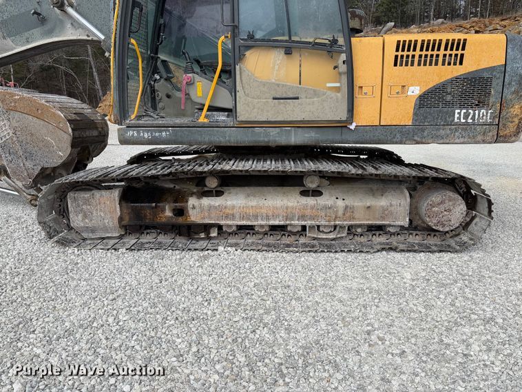 image for item FB3169 2008 Volvo EC210CL excavator