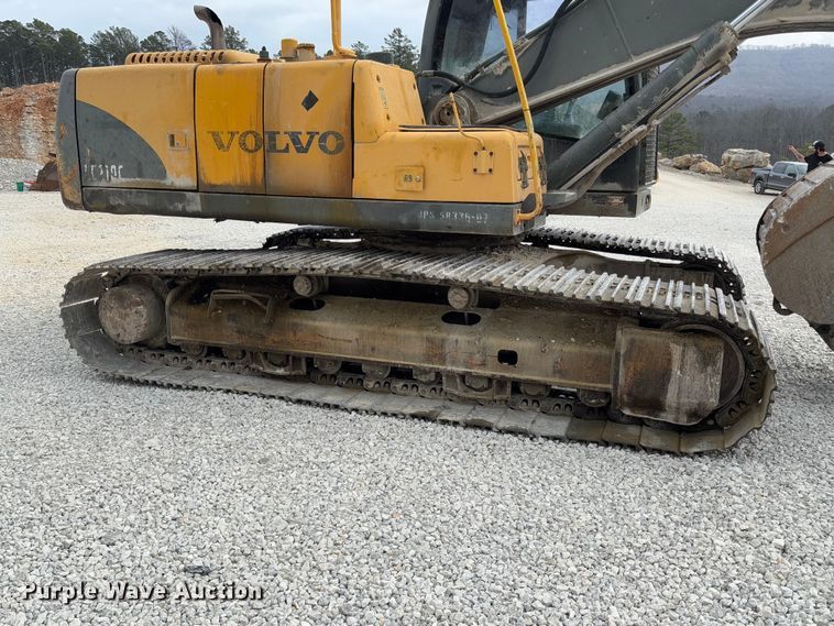 image for item FB3169 2008 Volvo EC210CL excavator