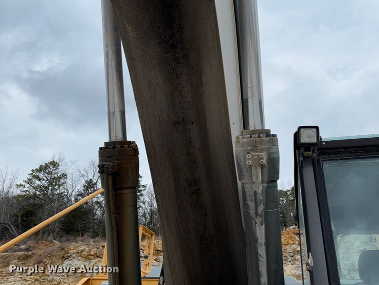 image for item FB3170 2015 Volvo EC250EL excavator