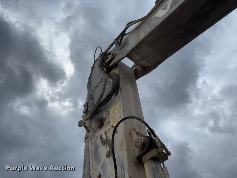 image for item FB3170 2015 Volvo EC250EL excavator