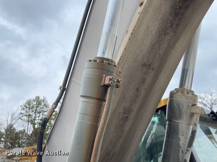 image for item FB3170 2015 Volvo EC250EL excavator