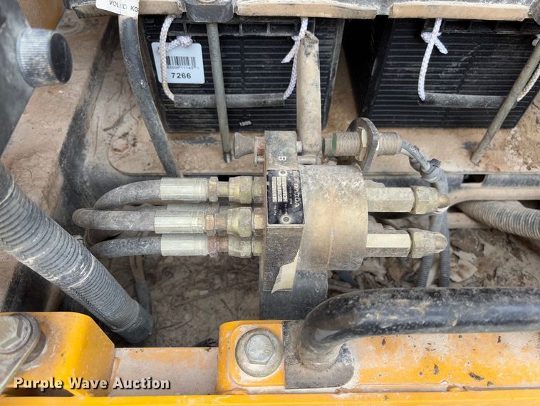 image for item FB3170 2015 Volvo EC250EL excavator