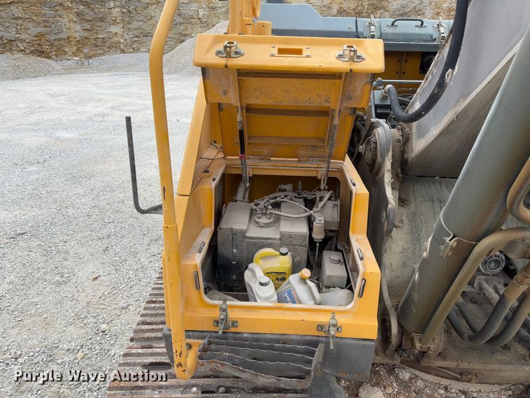 image for item FB3170 2015 Volvo EC250EL excavator