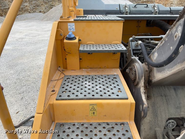 image for item FB3170 2015 Volvo EC250EL excavator