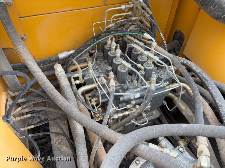 image for item FB3170 2015 Volvo EC250EL excavator