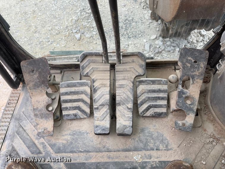 image for item FB3170 2015 Volvo EC250EL excavator