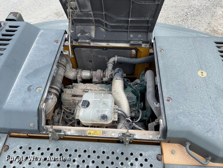 image for item FB3170 2015 Volvo EC250EL excavator