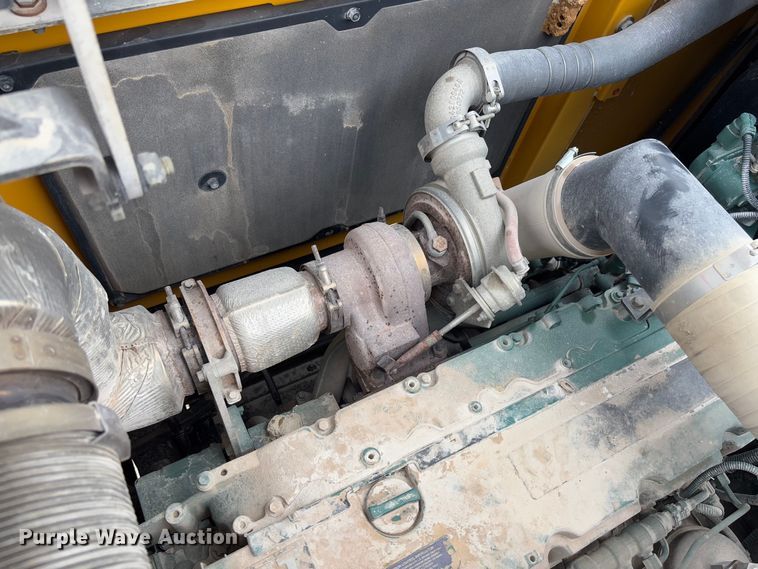 image for item FB3170 2015 Volvo EC250EL excavator