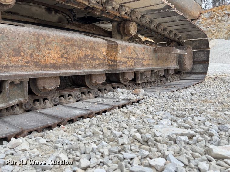 image for item FB3170 2015 Volvo EC250EL excavator