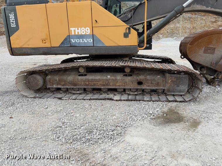 image for item FB3170 2015 Volvo EC250EL excavator