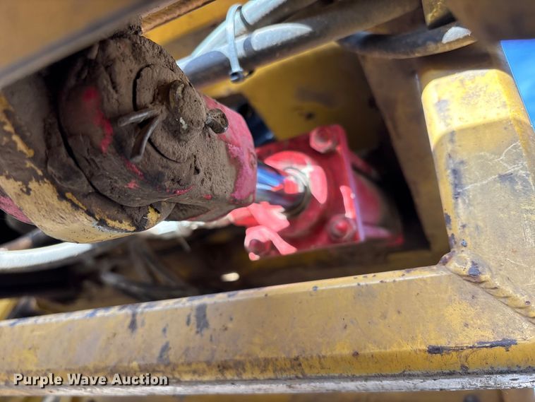 image for item FB3514 Magnum M4226D sod installer