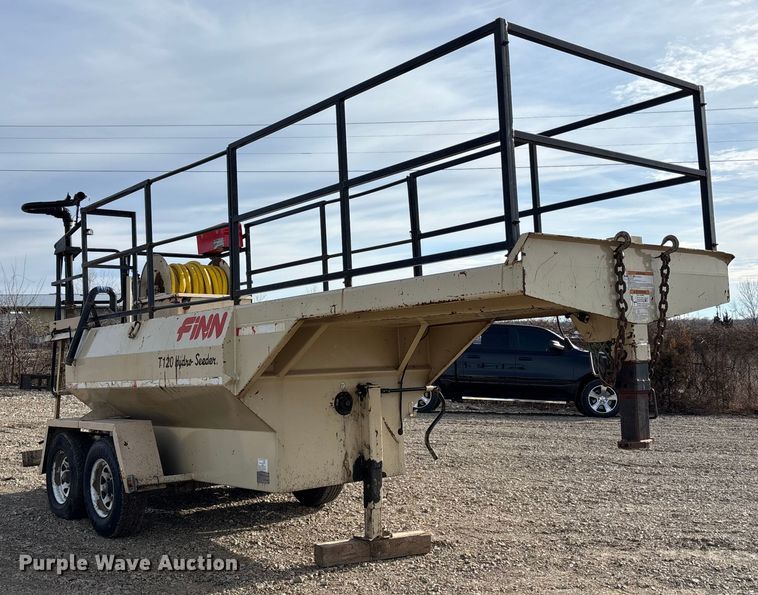 image for item FB3515 2005 Finn T-120-GN-II hydroseeder