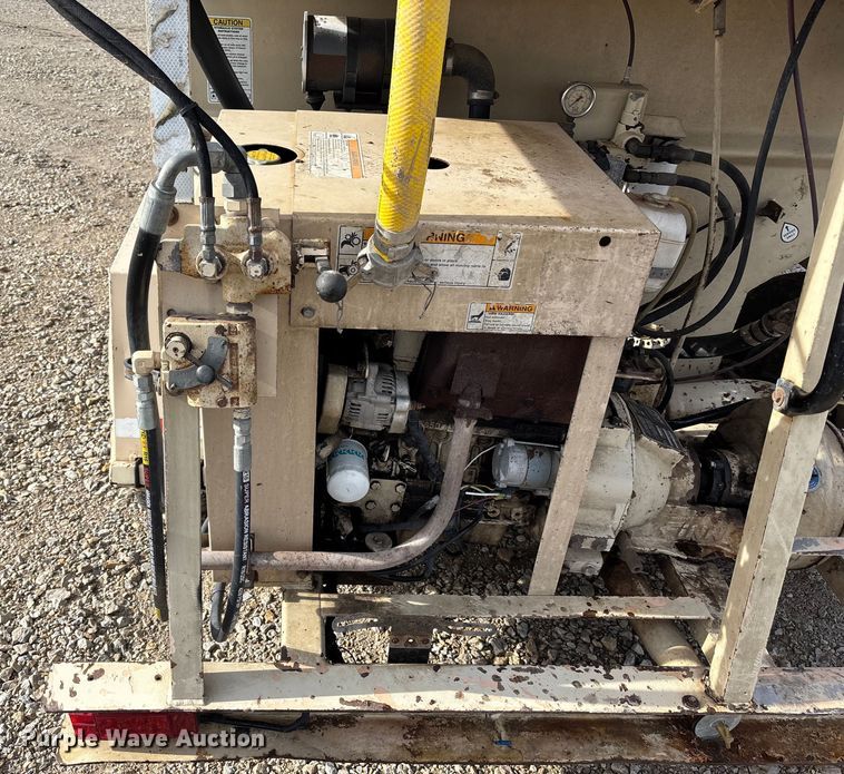 image for item FB3515 2005 Finn T-120-GN-II hydroseeder