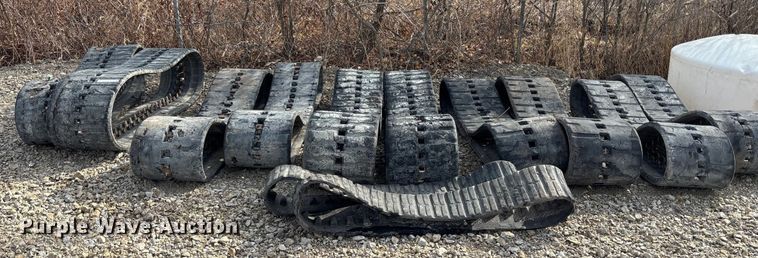 image for item FB3516 (4) sets of tracks