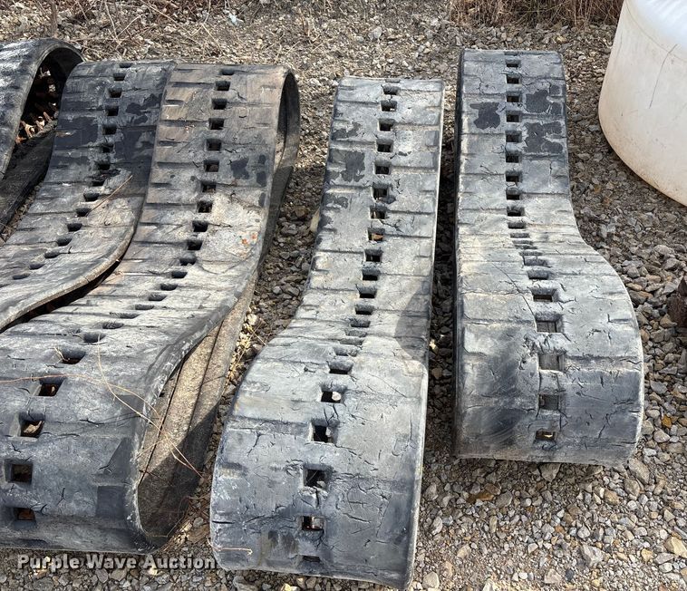 image for item FB3516 (4) sets of tracks