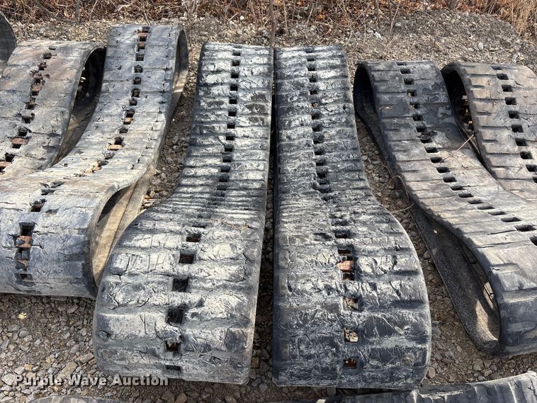 image for item FB3516 (4) sets of tracks