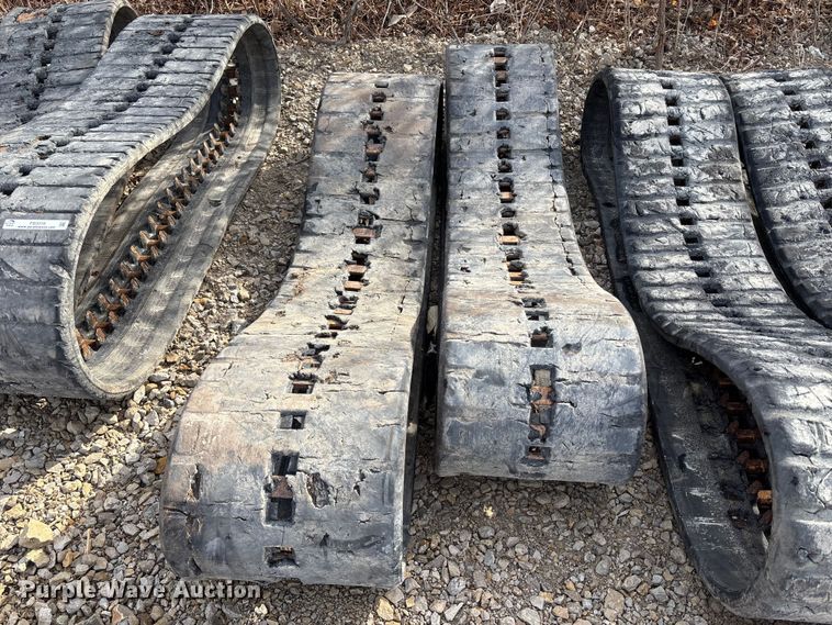 image for item FB3516 (4) sets of tracks