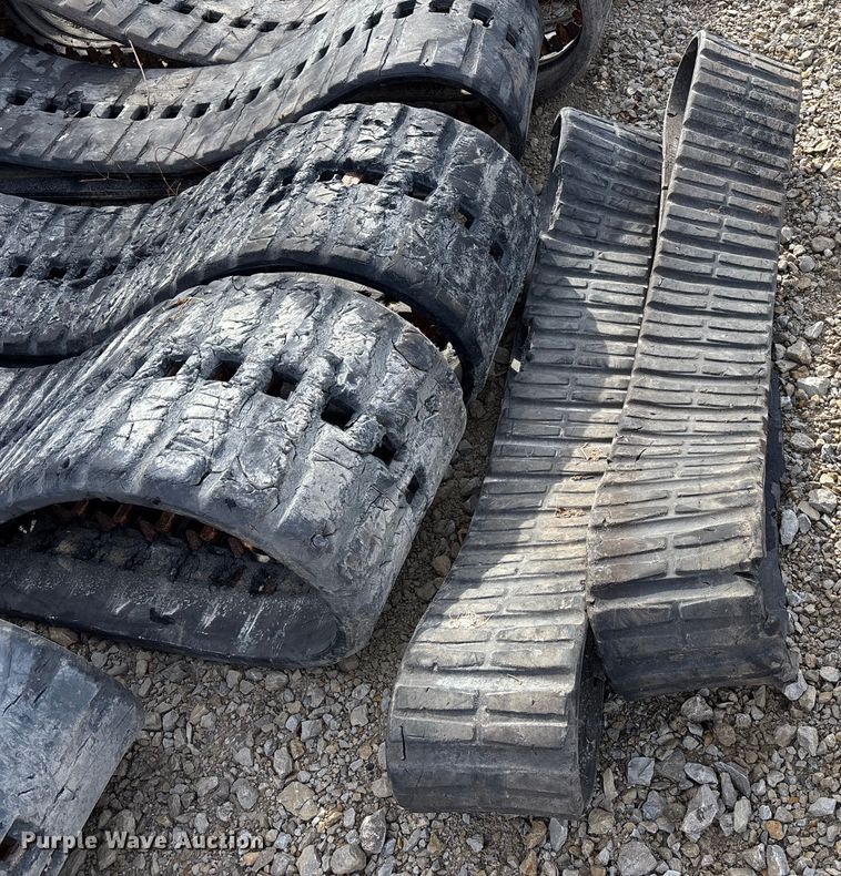 image for item FB3516 (4) sets of tracks