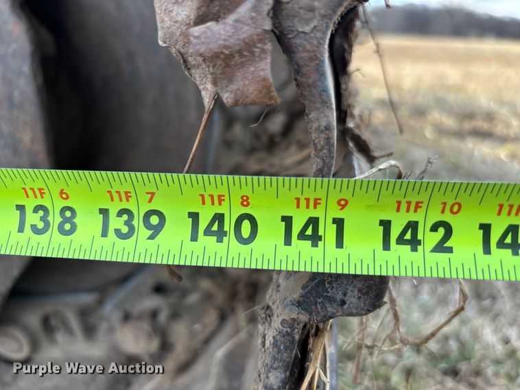 image for item FB3520 1997 John Deere 120 excavator