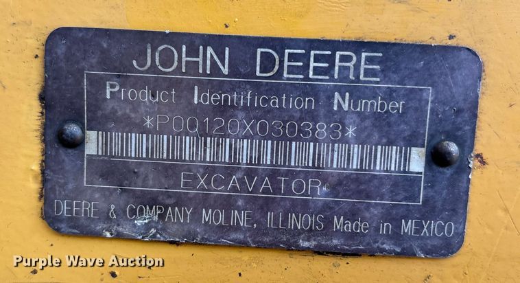image for item FB3520 1997 John Deere 120 excavator