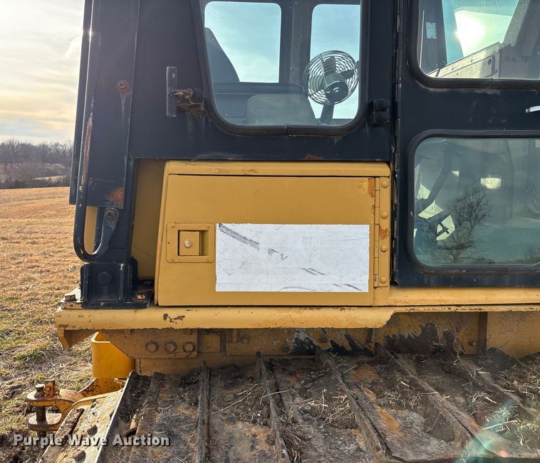 image for item FB3523 Caterpillar D6D dozer