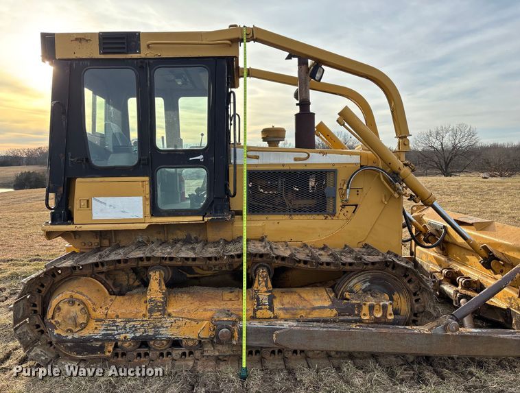 image for item FB3523 Caterpillar D6D dozer
