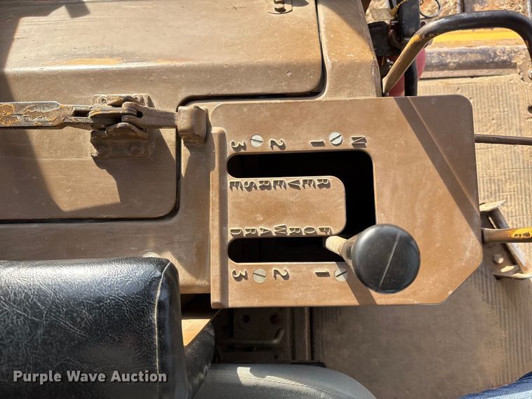 image for item FB3523 Caterpillar D6D dozer