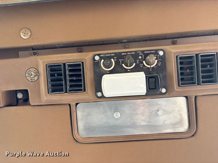 image for item FB3523 Caterpillar D6D dozer