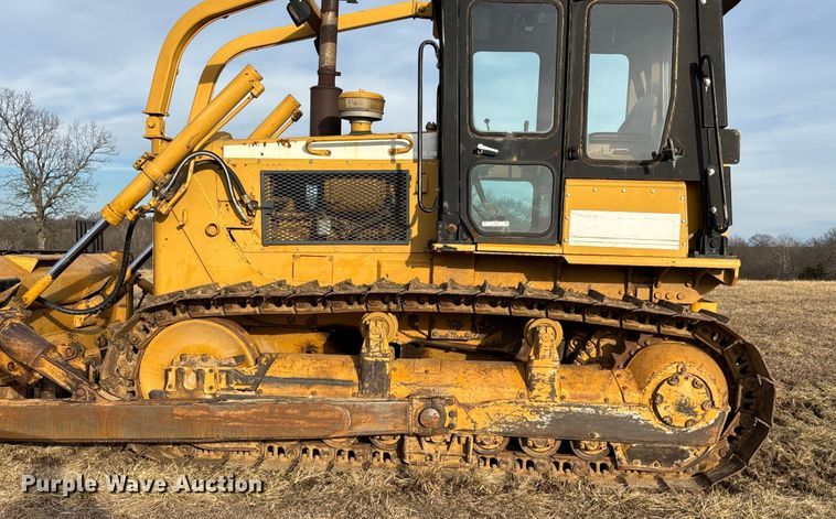 image for item FB3523 Caterpillar D6D dozer