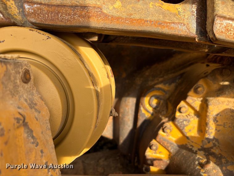 image for item FB3523 Caterpillar D6D dozer