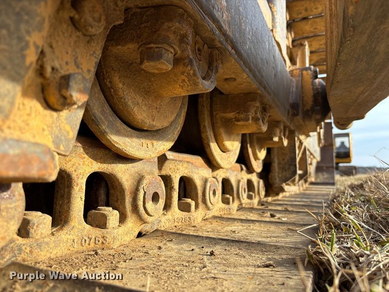 image for item FB3523 Caterpillar D6D dozer