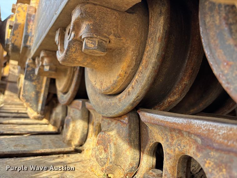 image for item FB3523 Caterpillar D6D dozer