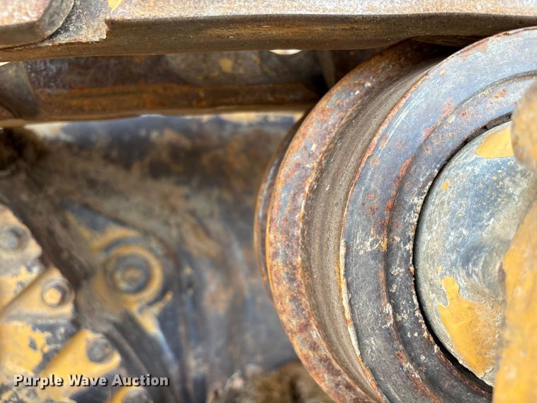 image for item FB3523 Caterpillar D6D dozer