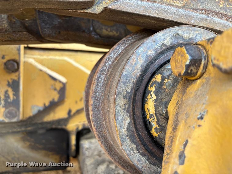 image for item FB3523 Caterpillar D6D dozer