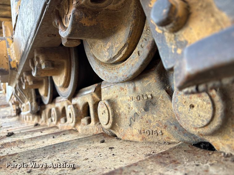 image for item FB3523 Caterpillar D6D dozer