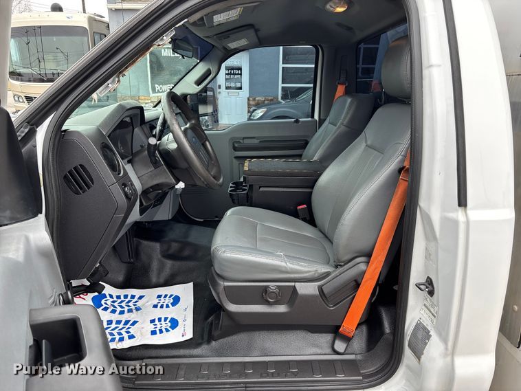 image for item FB3538 2013 Ford F350 utility bed pickup truck