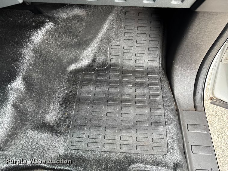 image for item FB3538 2013 Ford F350 utility bed pickup truck