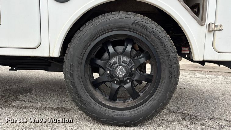 image for item FB3538 2013 Ford F350 utility bed pickup truck