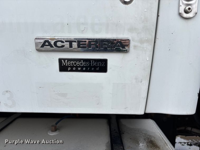 image for item FB3547 2007 Sterling Acterra fuel / lube truck